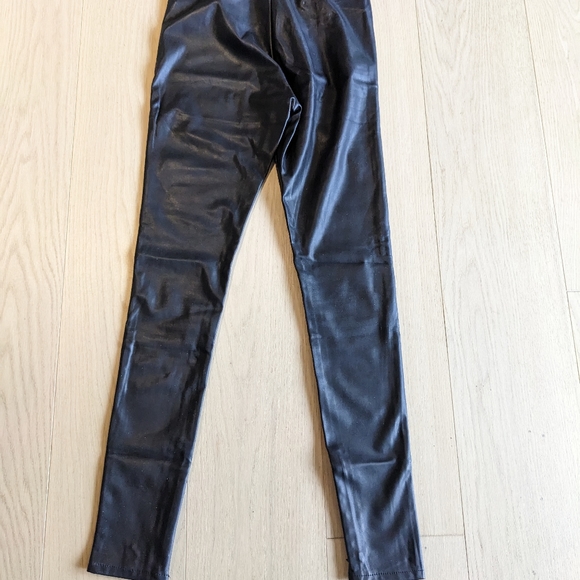 Velvet by Graham & Spencer Berdine Faux Leather Leggings. Size small. - Picture 6 of 12